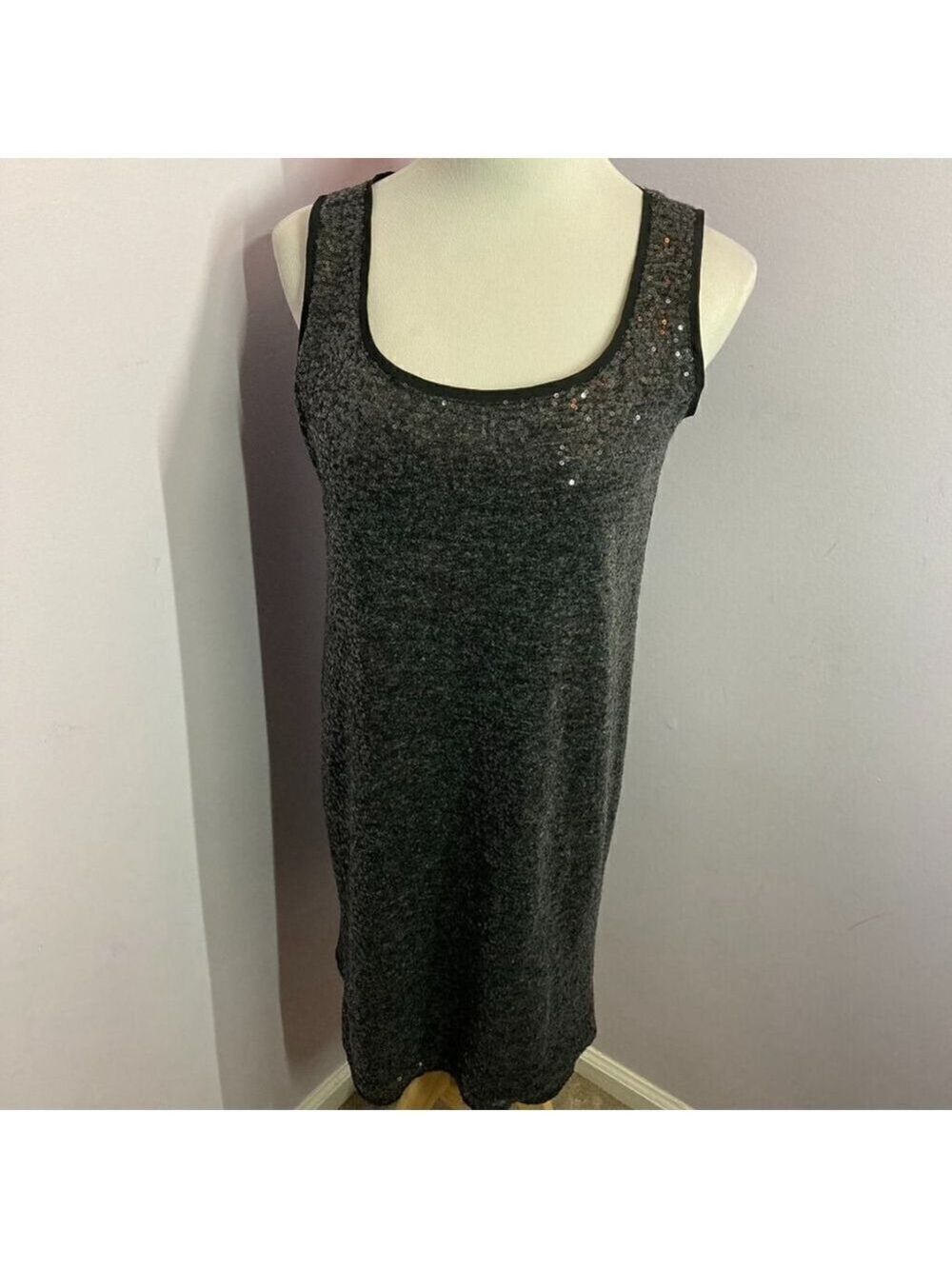 Kenneth Cole Sequin Dress, Mint Condition, Size 6